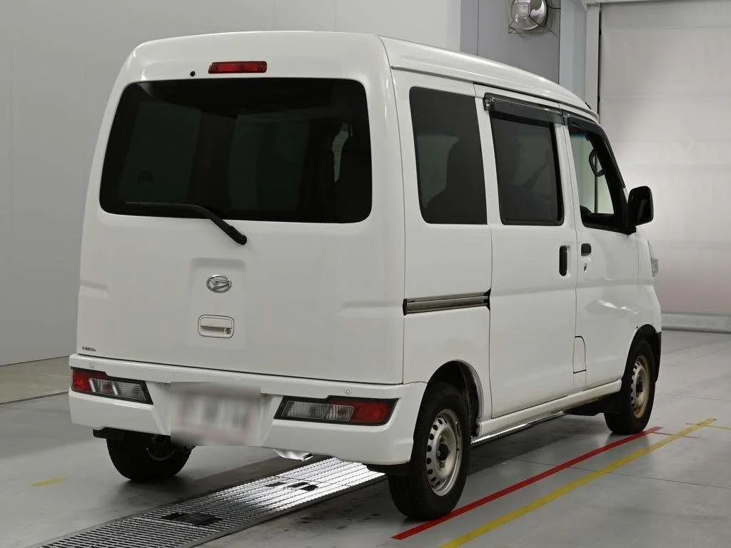Daihatsu Hijet Cargo S321V 2018